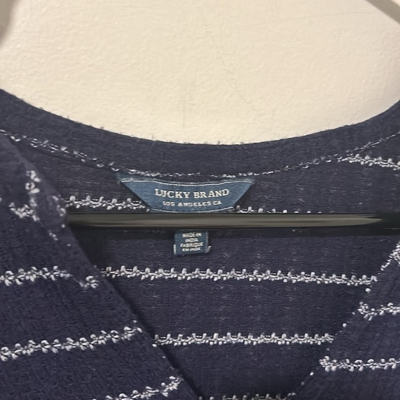 Lucky Brand 5% Linen Navy Blue Striped Long Sleeve Cozy Comfy Size Medium - Picture 2 of 4